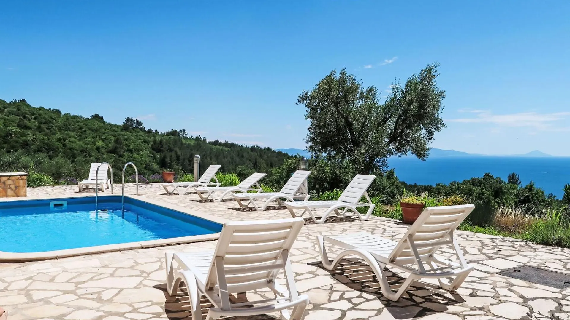 Apartment Orhideja Und Magnolia-3 By Interhome Rabac